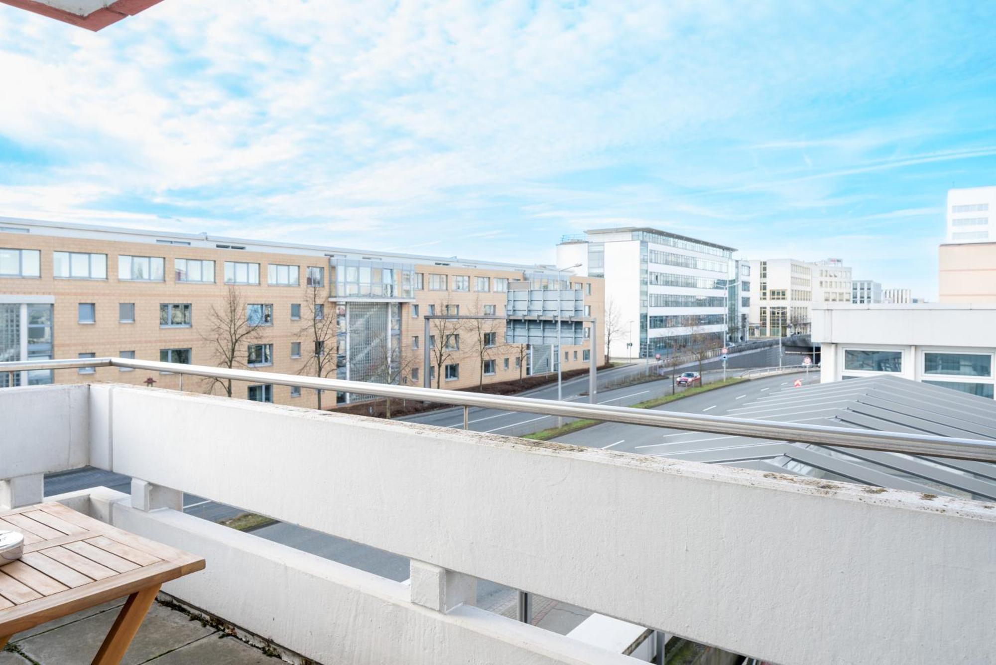 Free Living - City Design Apartments, Zentrum, Outlet, Balkon, Kueche Wolfsburg Exterior photo